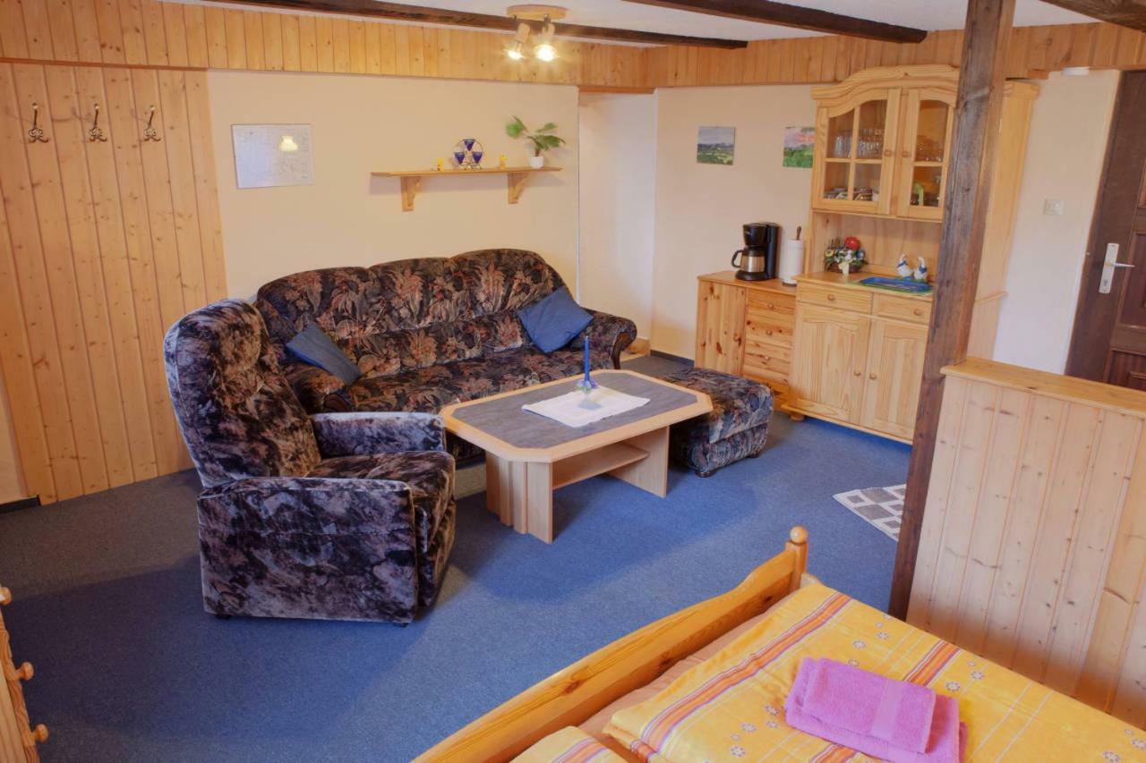 Ferienwohnung Kretzschmar Зебниц Екстериор снимка